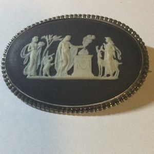 Wedgewood Brooch/Pin/Pendant